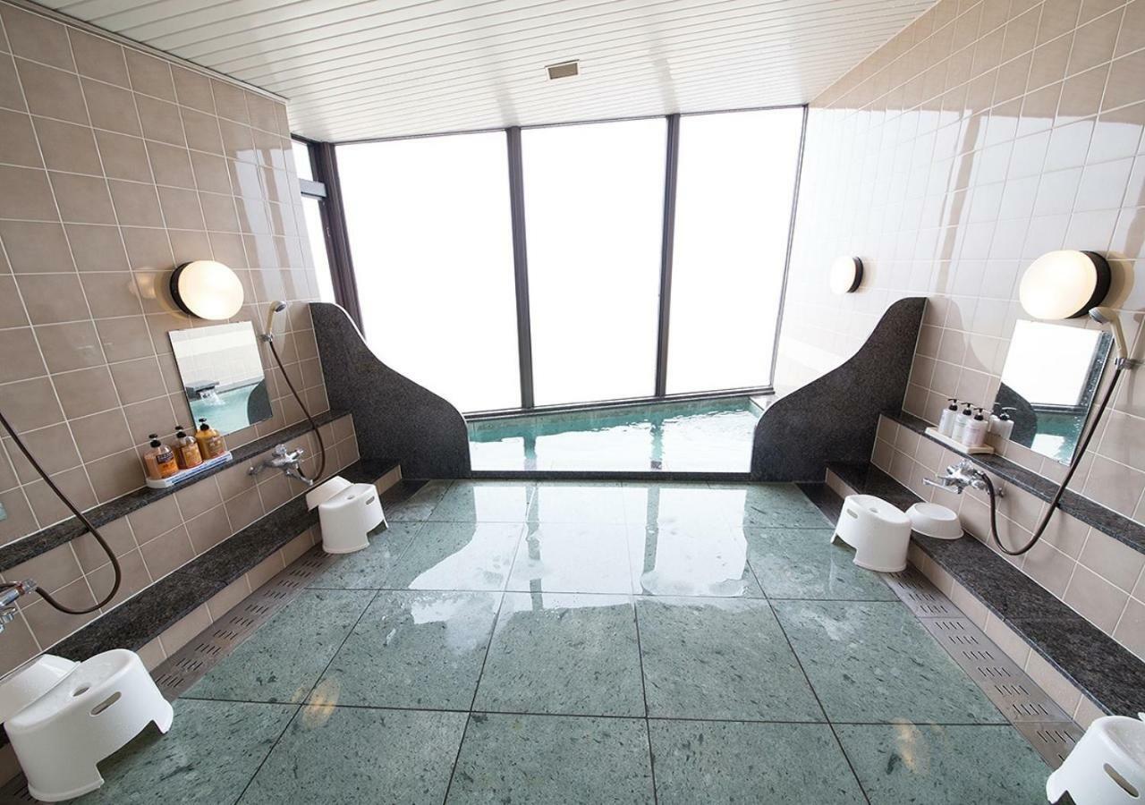 Sea Aiga Kaigetsu Hostel Sumoto Bagian luar foto