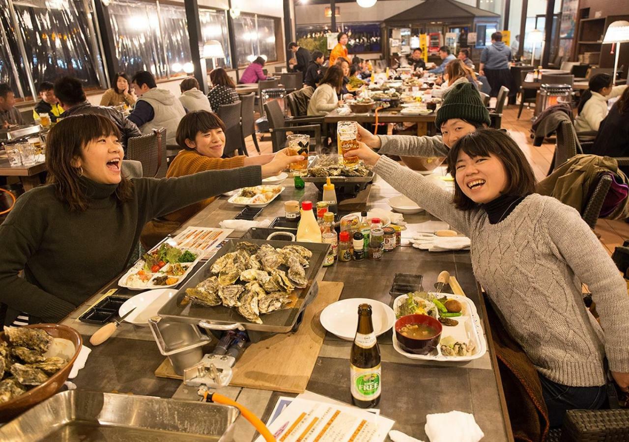 Sea Aiga Kaigetsu Hostel Sumoto Bagian luar foto